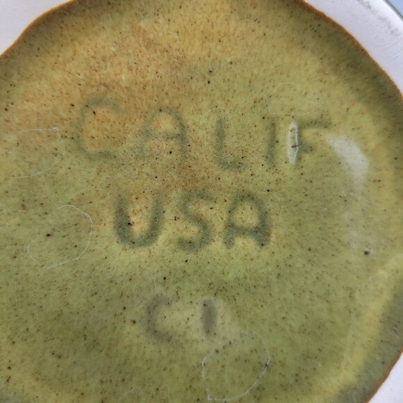 Vintage California USA Ceramic Planter Green Textured Design Mid Century - Picture 6 of 6